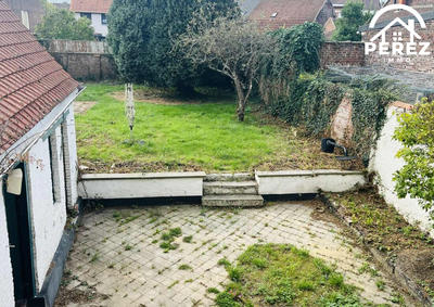 Maison - 213 m² - 7 pièces