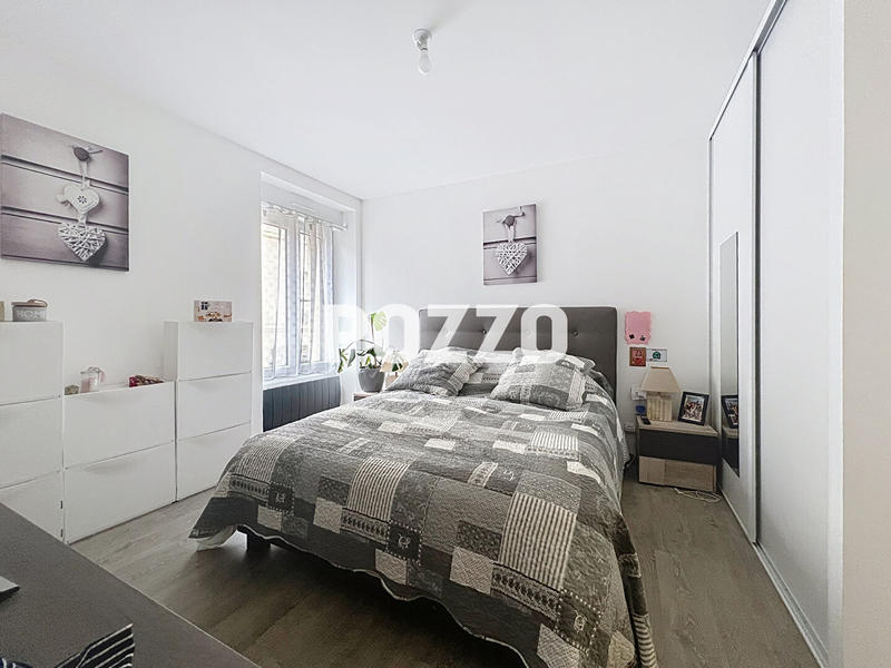 Maison - 104 m² - 5 pièces