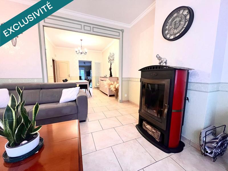 Maison - 95 m² - 5 pièces