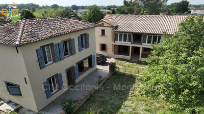 Maison - 320 m² - 7 pièces