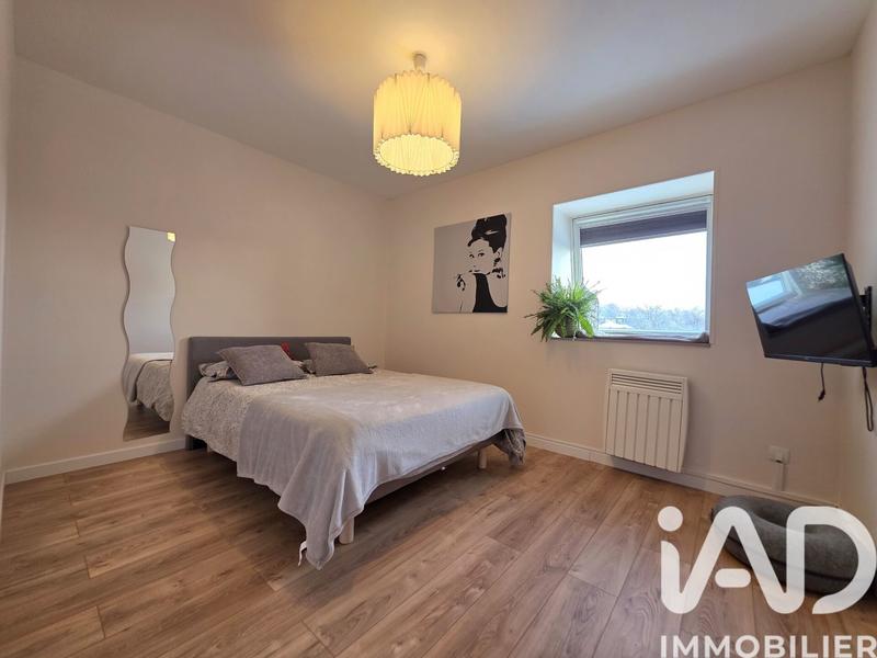 Appartement - 90 m² - 4 pièces