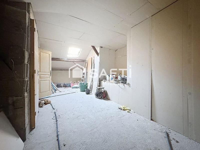 Maison - 110 m² - 4 pièces