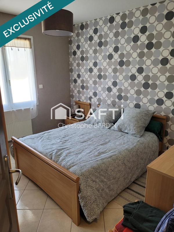 Maison - 92 m² - 5 pièces