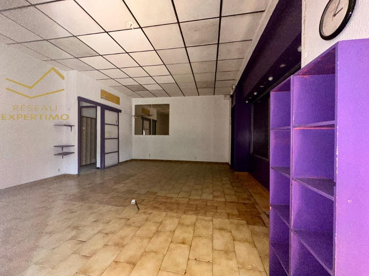 Local commercial - 130 m²