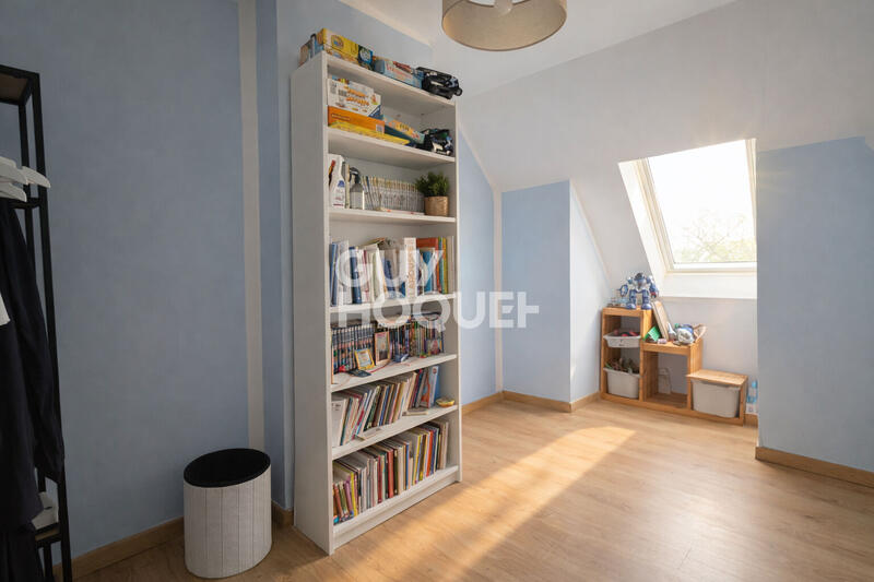 Maison - 106 m² - 7 pièces