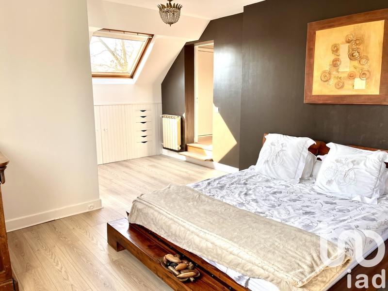 Maison - 168 m² - 7 pièces