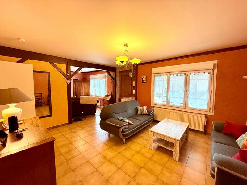 Maison - 152 m² - 6 pièces