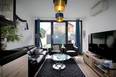 Maison - 103 m² - 5 pièces