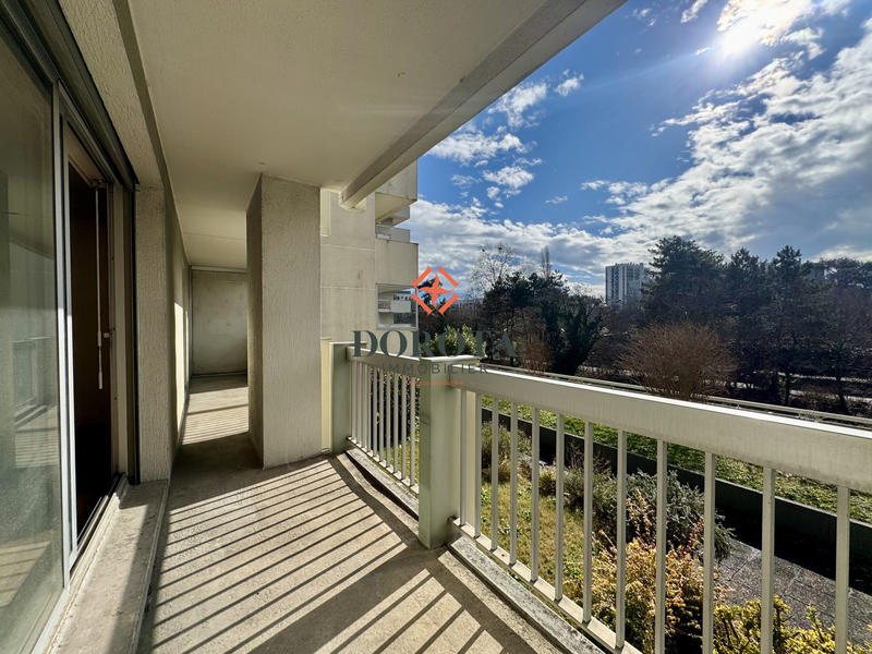 Appartement - 85 m² - 3 pièces