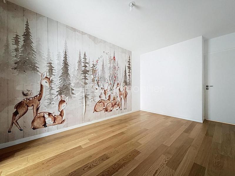 Appartement - 83 m² - 4 pièces