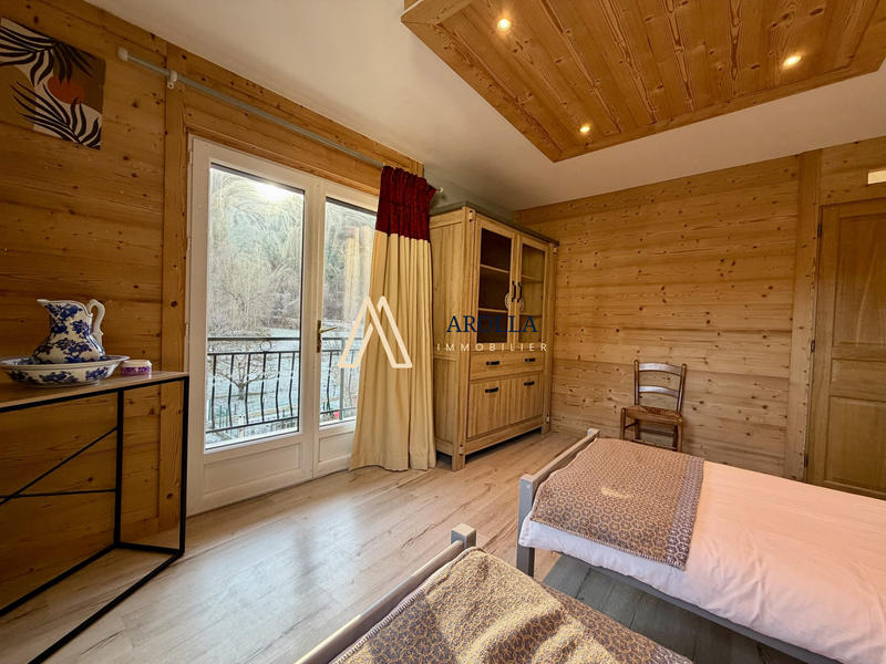 Maison ancienne - 168 m² - 10 pièces