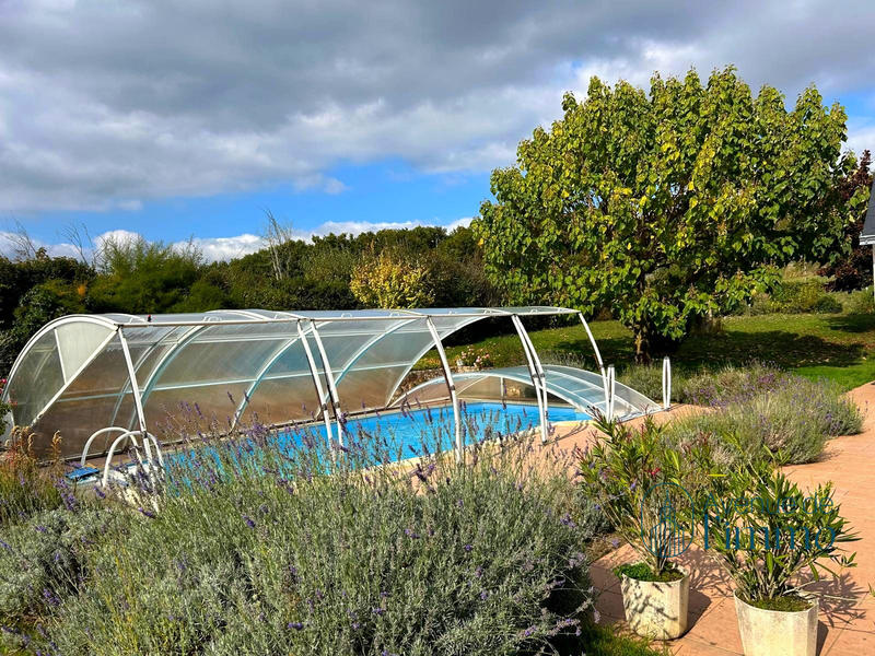 Maison - 169 m² - 7 pièces