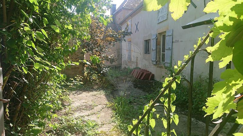 Maison de village - 80 m² - 4 pièces