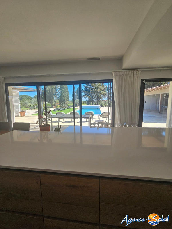 Maison - 174 m² - 4 pièces