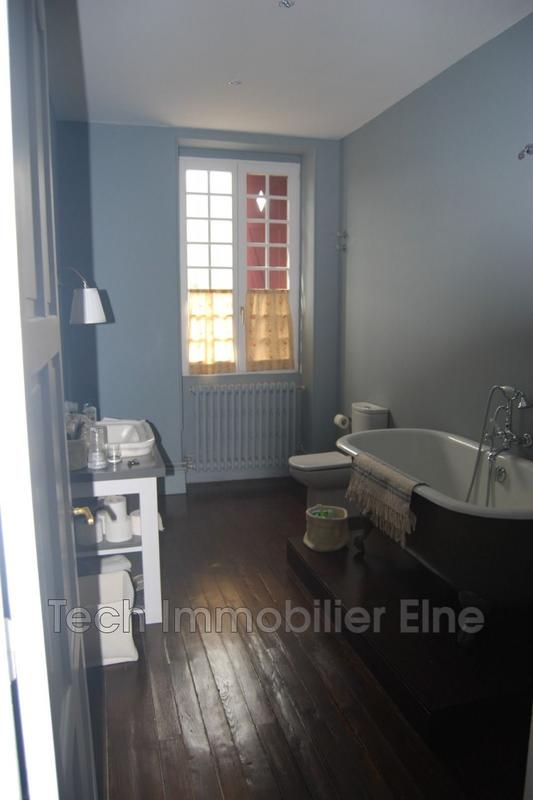 Demeure - 1 100 m² - 16 pièces