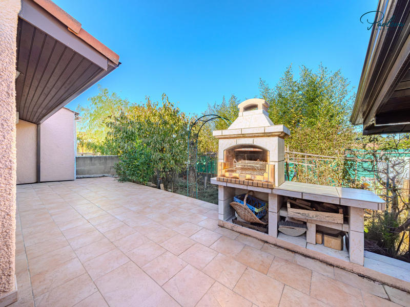 Villa - 111 m² - 5 pièces