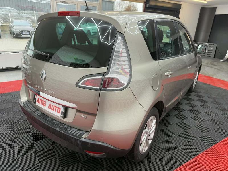 Renault Scénic 1.5 DCi eco2 s&amp;S 110 Cv
