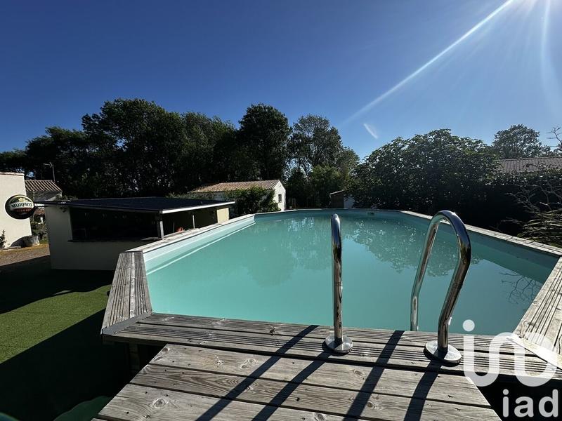 Maison - 207 m² - 10 pièces