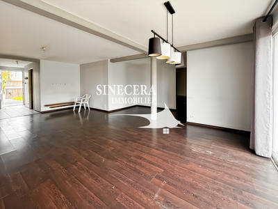 Maison - 118 m² - 5 pièces