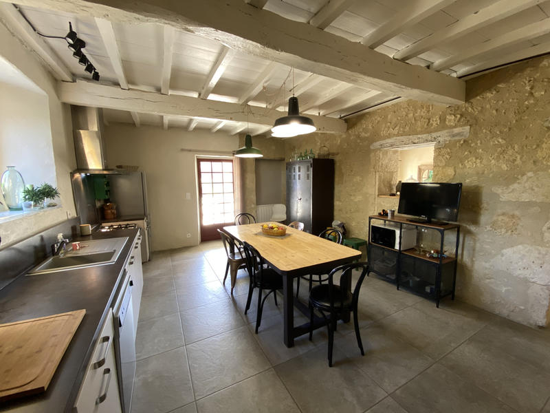 Maison - 152 m² - 6 pièces