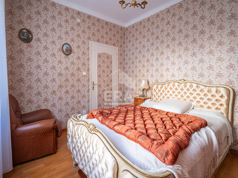 Maison - 170 m² - 8 pièces