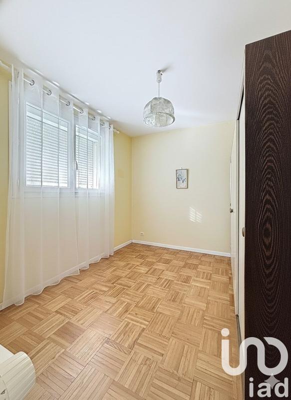 Appartement - 90 m² - 6 pièces