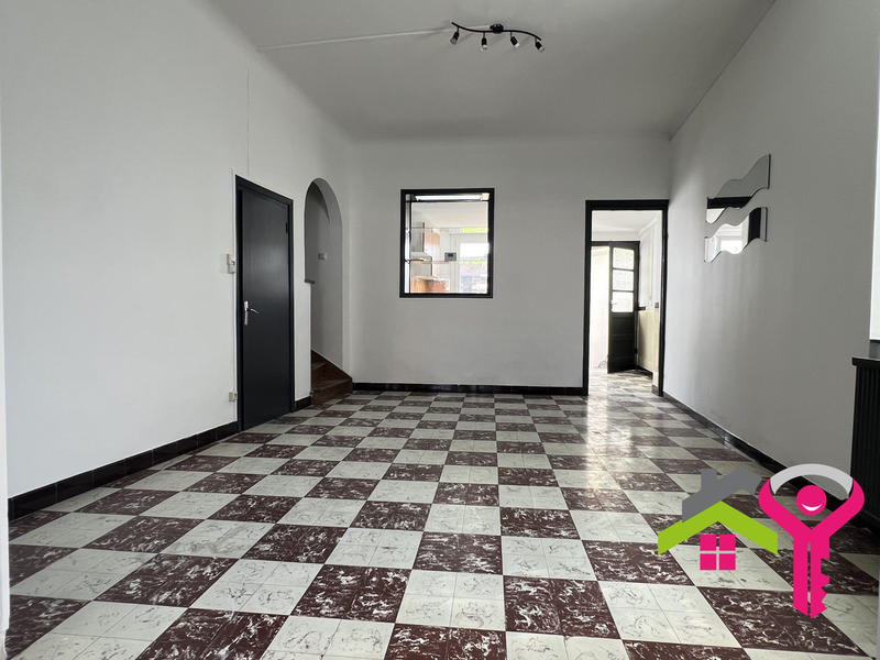 Maison - 100 m² - 3 pièces