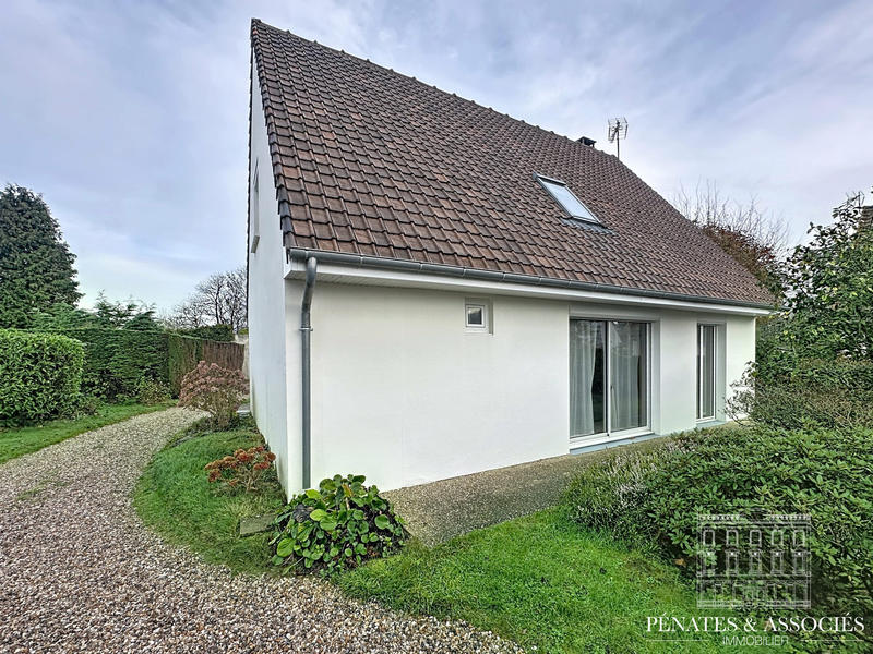 Maison - 121 m² - 5 pièces