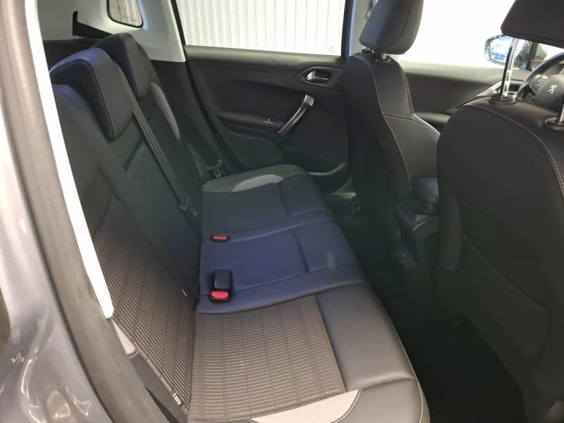 Peugeot 2008 BlueHDi 100ch s&amp;S Bvm5 Allure