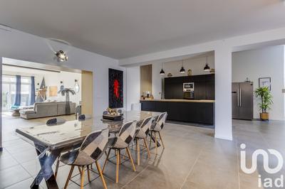 Loft - 162 m² - 6 pièces