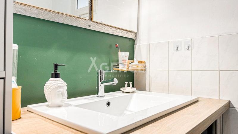 Maison - 104 m² - 4 pièces