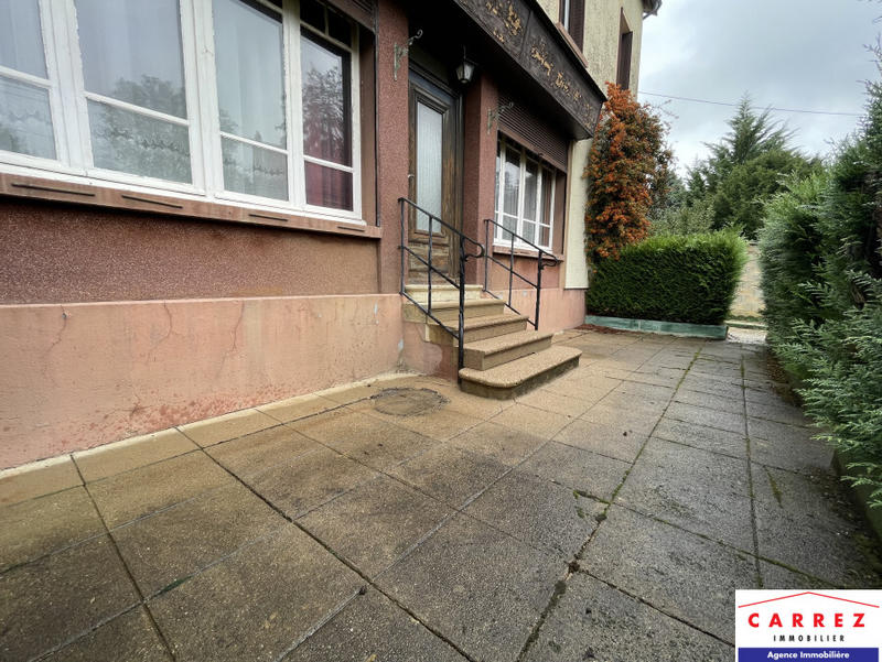 Maison - 184 m² - 11 pièces