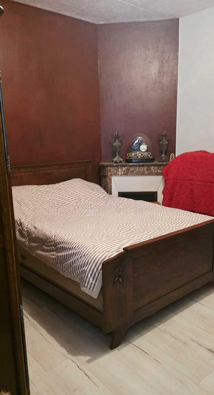 Maison - 230 m² - 11 pièces