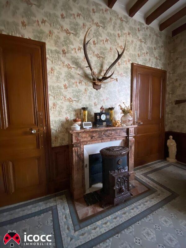 Maison bourgeoise - 222 m² - 9 pièces