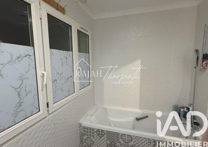 Maison - 104 m² - 5 pièces