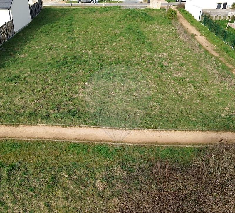 Terrain - 726 m²