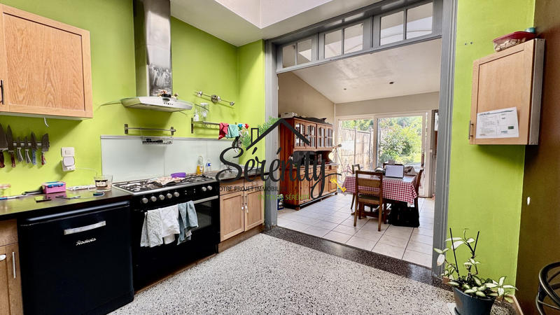 Maison ancienne - 195 m² - 10 pièces