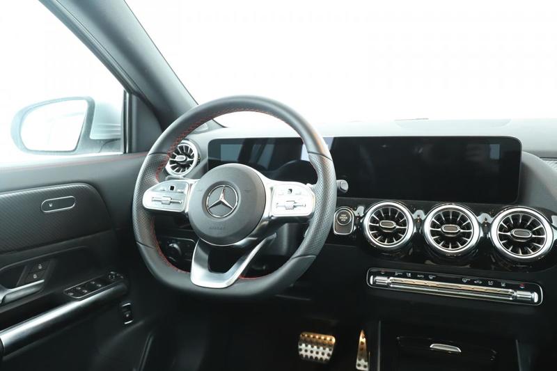 Mercedes Gla 250 e Amg Line 8g-Dct 218 ch