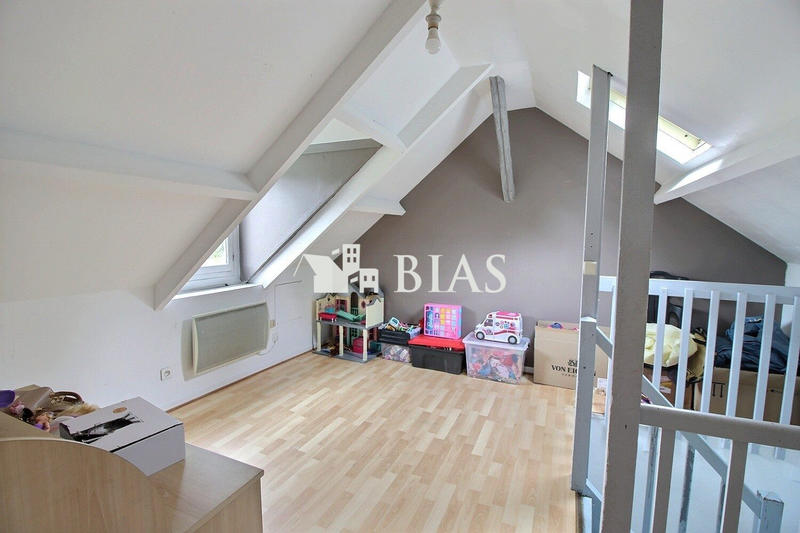 Maison - 105 m² - 4 pièces