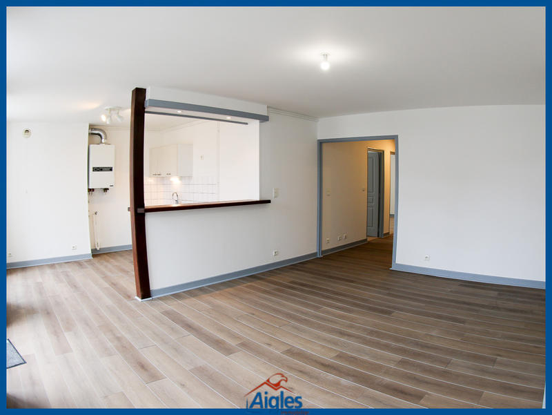 Appartement - 80 m² - 3 pièces