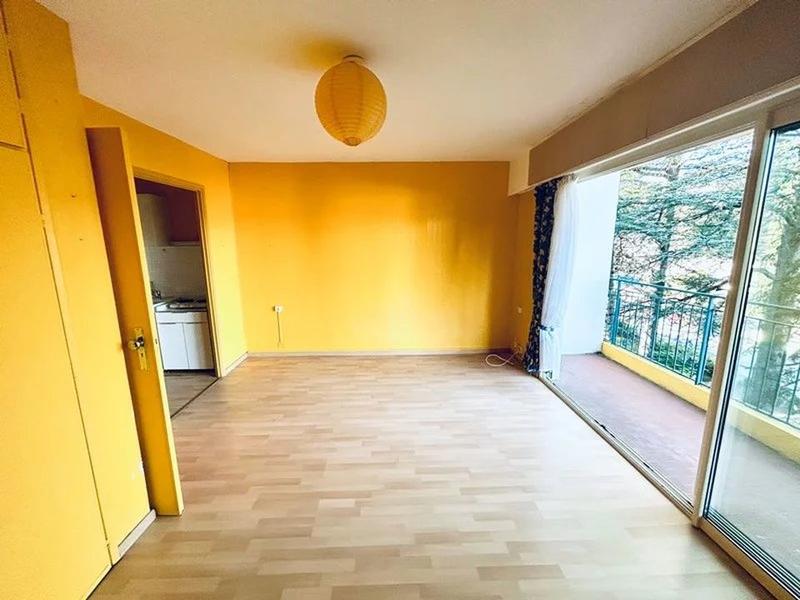 Studio - 24 m² - 1 pièce