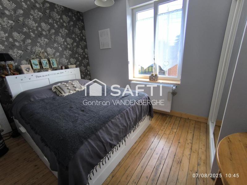 Maison - 159 m² - 9 pièces