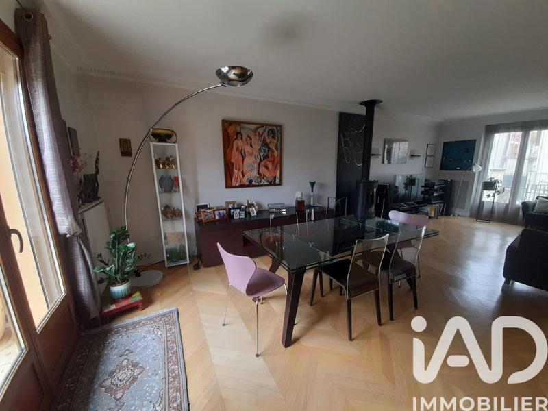 Maison - 182 m² - 8 pièces
