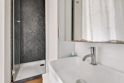 Studio - 12 m² - 1 pièce