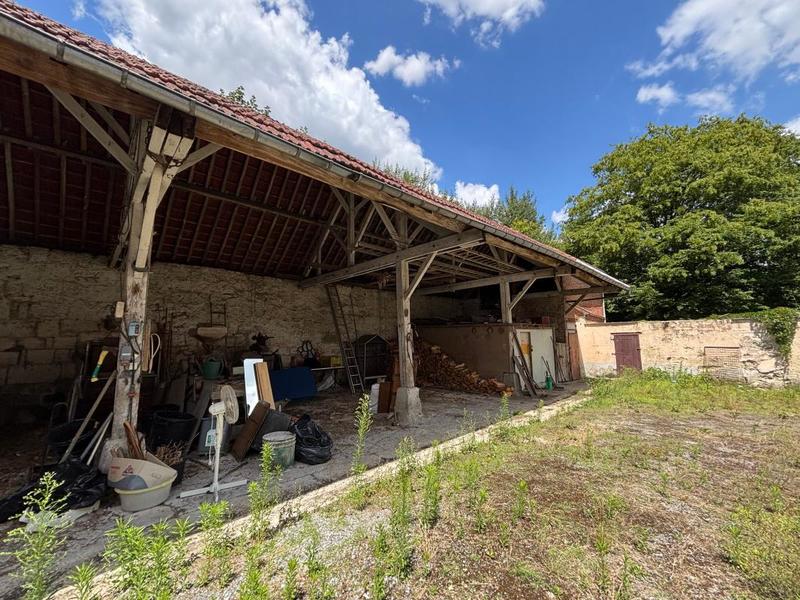 Maison - 231 m² - 8 pièces