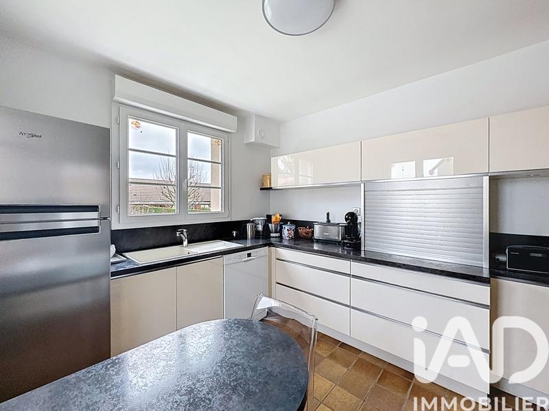 Maison - 140 m² - 10 pièces