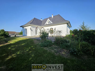 Propriété - 125 m² - 5 pièces