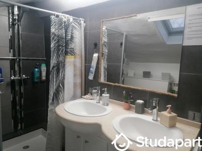 Chambre - 23 m² - 1 pièce