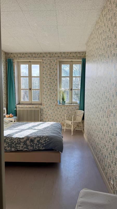 Demeure - 915 m² - 40 pièces