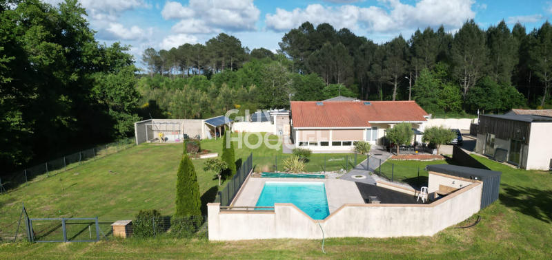 Maison - 187 m² - 5 pièces